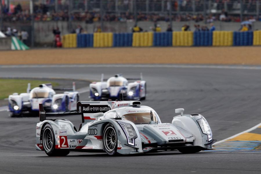  Audi R18 Le Mans 24hr 2012 года  (фото 39 из 43)